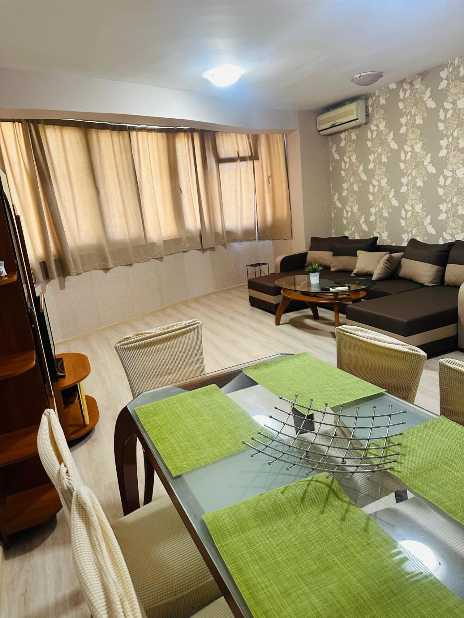 Lux Apartment Sisi Burgas City Exterior foto